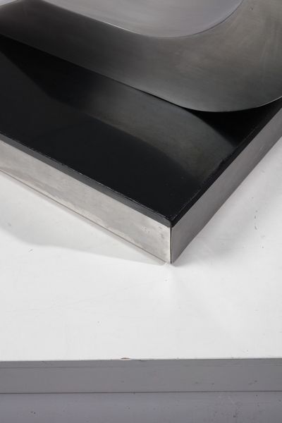 RIZZO WILLY (1928 - 2013) : Tavolo per Mario Sabot  - Asta Asta 371 | DESIGN E ARTI DECORATIVE DEL NOVECENTO Online - Associazione Nazionale - Case d'Asta italiane