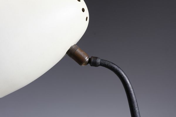 STILNOVO : attribuito. Lampada da tavolo  - Asta Asta 371 | DESIGN E ARTI DECORATIVE DEL NOVECENTO Online - Associazione Nazionale - Case d'Asta italiane