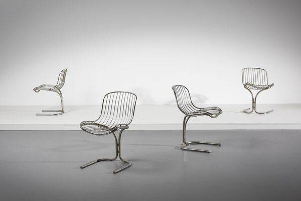 RINALDI GASTONE (1920 - 2006) : attribuito. Quattro sedie  - Asta Asta 371 | DESIGN E ARTI DECORATIVE DEL NOVECENTO Online - Associazione Nazionale - Case d'Asta italiane