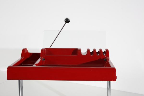 VITTORIO PARIGI & NANNI PRINA : Scrittoio Orix per Molteni&C.  - Asta Asta 371 | DESIGN E ARTI DECORATIVE DEL NOVECENTO Online - Associazione Nazionale - Case d'Asta italiane