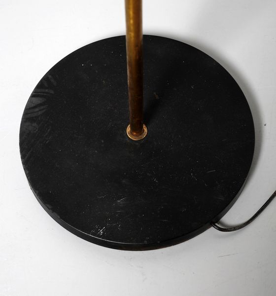 VIANELLO VINICIO (1923 - 1999) : Lampada da terra per Vistosi  - Asta Asta 371 | DESIGN E ARTI DECORATIVE DEL NOVECENTO Online - Associazione Nazionale - Case d'Asta italiane