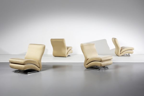 VARO VITTORIO : Quattro poltrone Cigno, collezione Ipestyle, per IPE  - Asta Asta 371 | DESIGN E ARTI DECORATIVE DEL NOVECENTO Online - Associazione Nazionale - Case d'Asta italiane