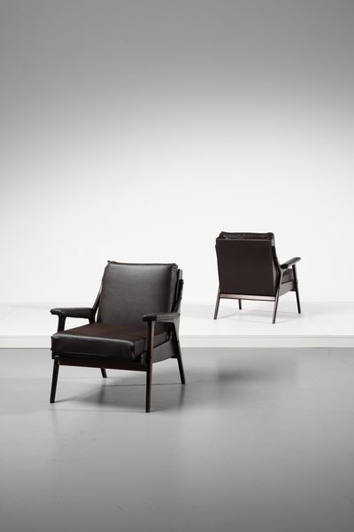 MANIFATTURA ITALIANA : Coppia di poltrone  - Asta Asta 371 | DESIGN E ARTI DECORATIVE DEL NOVECENTO Online - Associazione Nazionale - Case d'Asta italiane