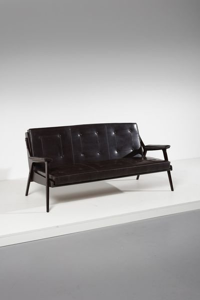 MANIFATTURA ITALIANA : Divano  - Asta Asta 371 | DESIGN E ARTI DECORATIVE DEL NOVECENTO Online - Associazione Nazionale - Case d'Asta italiane