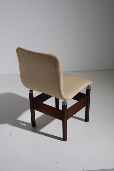 INTROINI VITTORIO (n. 1935) : Sei sedie Chelsea per Saporiti  - Asta Asta 371 | DESIGN E ARTI DECORATIVE DEL NOVECENTO Online - Associazione Nazionale - Case d'Asta italiane