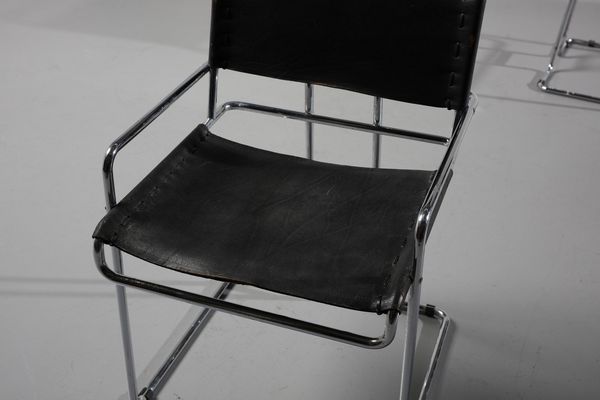 FALESCHINI GUIDO : Quattro sedie per Mariani  - Asta Asta 371 | DESIGN E ARTI DECORATIVE DEL NOVECENTO Online - Associazione Nazionale - Case d'Asta italiane