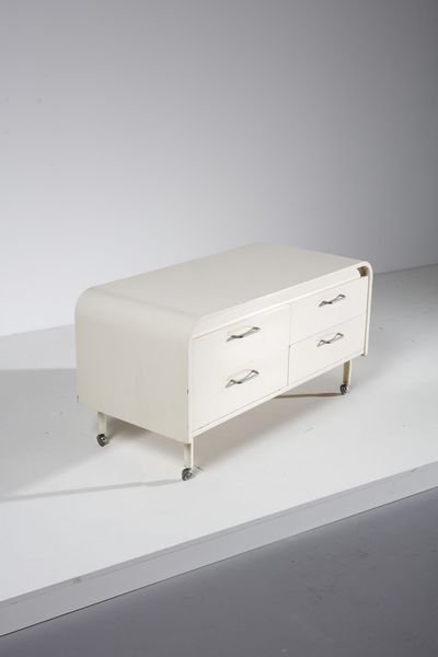 CHIGGIO ENNIO (n. 1938) : Cassettiera per Nikol  - Asta Asta 371 | DESIGN E ARTI DECORATIVE DEL NOVECENTO Online - Associazione Nazionale - Case d'Asta italiane