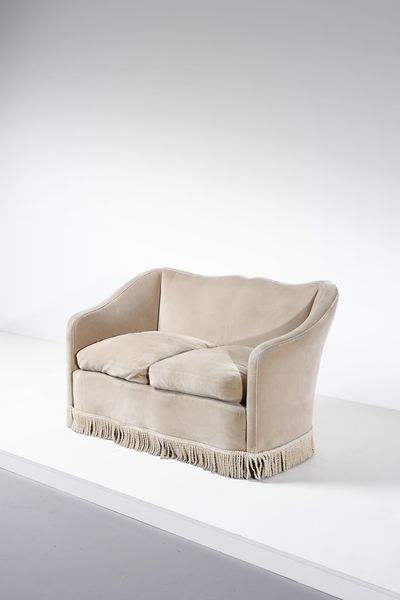 CASA E GIARDINO : Divano  - Asta Asta 371 | DESIGN E ARTI DECORATIVE DEL NOVECENTO Online - Associazione Nazionale - Case d'Asta italiane