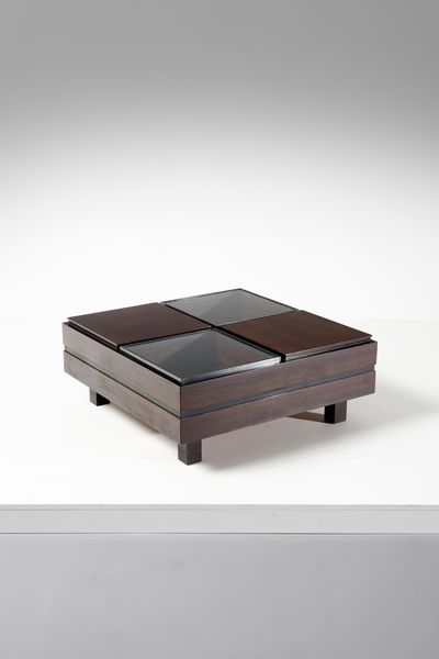 SALOCCHI CLAUDIO (1934 - 2009) : Tavolino da salotto per Sormani  - Asta Asta 371 | DESIGN E ARTI DECORATIVE DEL NOVECENTO Online - Associazione Nazionale - Case d'Asta italiane