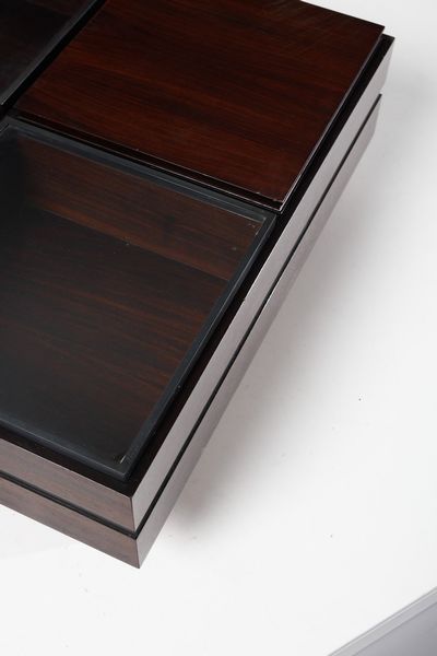 SALOCCHI CLAUDIO (1934 - 2009) : Tavolino da salotto per Sormani  - Asta Asta 371 | DESIGN E ARTI DECORATIVE DEL NOVECENTO Online - Associazione Nazionale - Case d'Asta italiane