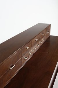 SCARPA AFRA (1937 -2011) & TOBIA (n. 1935) : attribuito. Credenza per Bernini  - Asta Asta 371 | DESIGN E ARTI DECORATIVE DEL NOVECENTO Online - Associazione Nazionale - Case d'Asta italiane