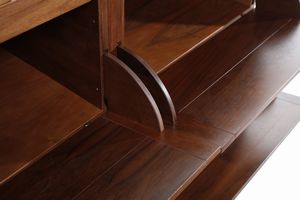 SCARPA AFRA (1937 -2011) & TOBIA (n. 1935) : attribuito. Credenza per Bernini  - Asta Asta 371 | DESIGN E ARTI DECORATIVE DEL NOVECENTO Online - Associazione Nazionale - Case d'Asta italiane