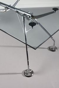NORMAN FOSTER  (n. 1935) : Tavolo Nomos per Tecno  - Asta Asta 371 | DESIGN E ARTI DECORATIVE DEL NOVECENTO Online - Associazione Nazionale - Case d'Asta italiane