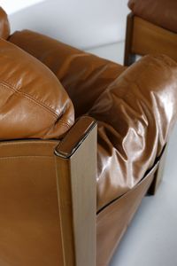 SCARPA AFRA (1937 -2011) & TOBIA (n. 1935) : Poltrona con poggiapiedi Artona per Maxalto  - Asta Asta 371 | DESIGN E ARTI DECORATIVE DEL NOVECENTO Online - Associazione Nazionale - Case d'Asta italiane