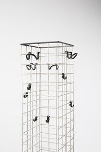 CASTELLI FERRIERI ANNA (1920 - 2006) : Appendiabiti 4788 per Kartell  - Asta Asta 371 | DESIGN E ARTI DECORATIVE DEL NOVECENTO Online - Associazione Nazionale - Case d'Asta italiane