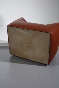 BELLINI MARIO (n. 1935) : Divano e poltrona Le Bambole  - Asta Asta 371 | DESIGN E ARTI DECORATIVE DEL NOVECENTO Online - Associazione Nazionale - Case d'Asta italiane