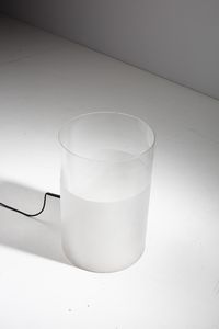 ROSATI GUIDO (n. 1970) : Lampada da tavolo Fatua per Fontana Arte  - Asta Asta 371 | DESIGN E ARTI DECORATIVE DEL NOVECENTO Online - Associazione Nazionale - Case d'Asta italiane