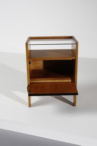 ISA BERGAMO : Coppia di comodini  - Asta Asta 371 | DESIGN E ARTI DECORATIVE DEL NOVECENTO Online - Associazione Nazionale - Case d'Asta italiane