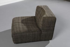 AGNOLI TITO (1931 - 2012) : Divano modulare serie 900 per Arflex (5  moduli)  - Asta Asta 371 | DESIGN E ARTI DECORATIVE DEL NOVECENTO Online - Associazione Nazionale - Case d'Asta italiane