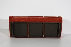 CINOVA : Divano  - Asta Asta 371 | DESIGN E ARTI DECORATIVE DEL NOVECENTO Online - Associazione Nazionale - Case d'Asta italiane