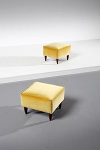 MANIFATTURA ITALIANA - Coppia di poggiapiedi