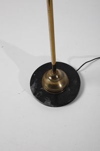 ANGELO LELII & NABORRE CORNO : Lampada da terra Tortiglione a 3 per Arredoluce  - Asta Asta 371 | DESIGN E ARTI DECORATIVE DEL NOVECENTO Online - Associazione Nazionale - Case d'Asta italiane