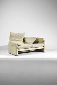 MAGISTRETTI VICO (1920 - 2006) : Divano Maralunga per Cassina  - Asta Asta 371 | DESIGN E ARTI DECORATIVE DEL NOVECENTO Online - Associazione Nazionale - Case d'Asta italiane