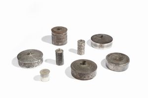 CELESTINO GALLINARO, ATELIER RASA, ATELIER DES ORFEVRES, RENATO VANZELLI, MARCO RIGOVACCA : Gruppo di otto ciotole per Scuola padovana del Selvatico  - Asta Asta 371 | DESIGN E ARTI DECORATIVE DEL NOVECENTO Online - Associazione Nazionale - Case d'Asta italiane