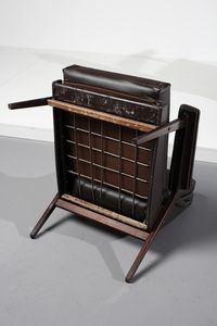 MANIFATTURA ITALIANA : Coppia di poltrone  - Asta Asta 371 | DESIGN E ARTI DECORATIVE DEL NOVECENTO Online - Associazione Nazionale - Case d'Asta italiane