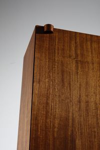 SCARPA AFRA (1937 -2011) & TOBIA (n. 1935) : attribuito. Mobile da soggiorno a colonna per Bernini  - Asta Asta 371 | DESIGN E ARTI DECORATIVE DEL NOVECENTO Online - Associazione Nazionale - Case d'Asta italiane