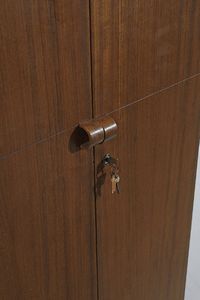 SCARPA AFRA (1937 -2011) & TOBIA (n. 1935) : attribuito. Armadio per Bernini  - Asta Asta 371 | DESIGN E ARTI DECORATIVE DEL NOVECENTO Online - Associazione Nazionale - Case d'Asta italiane