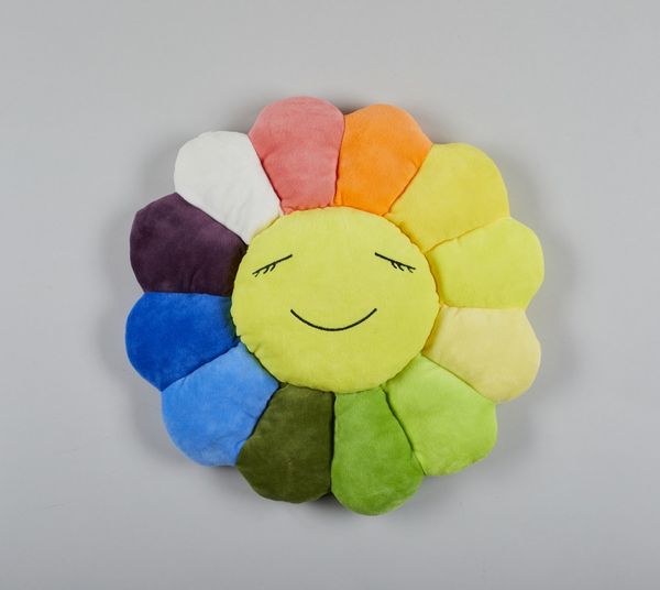 MURAKAMI TAKASHI (n. 1962) : Flower Cushion Rainbow (Small),  - Asta Asta 372 | ARTE MODERNA E CONTEMPORANEA Virtuale - Associazione Nazionale - Case d'Asta italiane