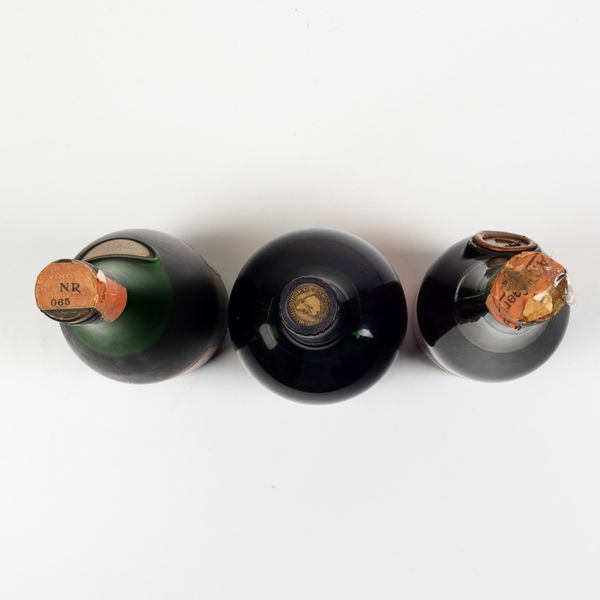 Remy Martin, Fine Champagne Cognac<BR>Courvoisier, Cognac V.S.O.P.<BR>Hennessy, Fine Champagne Cognac V.S.O.P.  - Asta Spirito del tempo  - Associazione Nazionale - Case d'Asta italiane