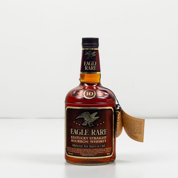 Eagle Rare, Kentucky Straight Bourbon Whiskey 10 years old  - Asta Spirito del tempo  - Associazione Nazionale - Case d'Asta italiane