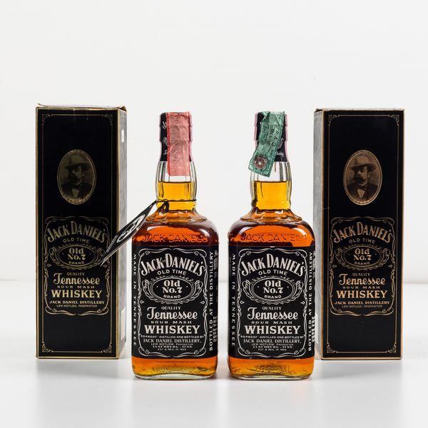Jack Daniel's, Tennesse Whiskey Old No. 7  - Asta Spirito del tempo  - Associazione Nazionale - Case d'Asta italiane