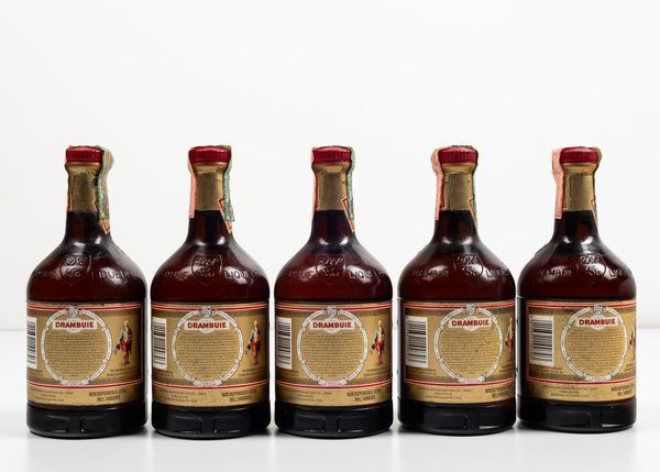 Prince Charles Edward's, Liqueur Drambuie  - Asta Spirito del tempo  - Associazione Nazionale - Case d'Asta italiane