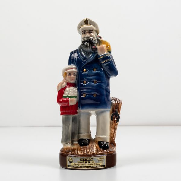 James B. Beam, Kentucky Straight Bourbon Whiskey Decanter Beam 100 months old  - Asta Spirito del tempo  - Associazione Nazionale - Case d'Asta italiane