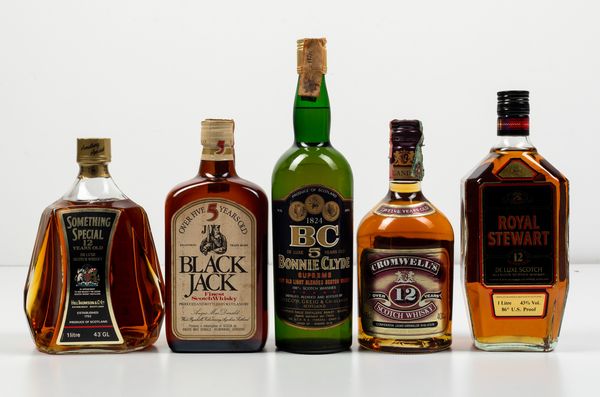 Black Jack, Finest Scotch Whisky 5 years old<BR>Something Special, Scotch Whisky 12 years old<BR>Bonnie Clyde, Blended Scotch Whisky 5 years old<BR>Cromwell�s, Scotch Whisky 12 years old<BR>Royal Stewart, Scotch Whisky 12 years old  - Asta Spirito del tempo  - Associazione Nazionale - Case d'Asta italiane
