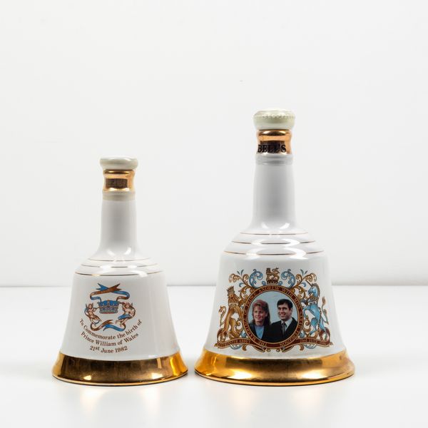 Bell's, Scotch Whisky The Commemorate the Birth of Prince William of Wales<BR>Bell's, Scotch Whisky The Marriage of Prince Andrew with Miss Sarah Ferguson  - Asta Spirito del tempo  - Associazione Nazionale - Case d'Asta italiane