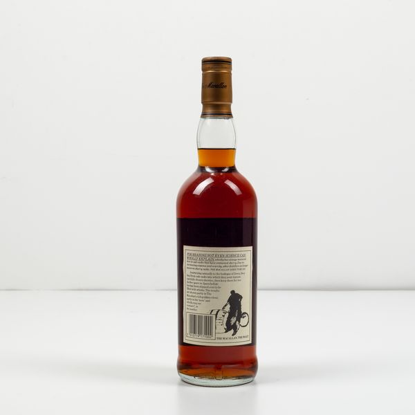 Macallan, Single Highland Malt Scotch Whisky 18 years old  - Asta Spirito del tempo  - Associazione Nazionale - Case d'Asta italiane
