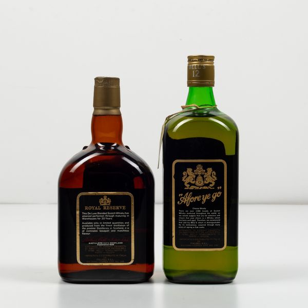 Bell's, Blended Scotch Whisky Royal Reserve 20 years old<BR>Bell's, Blended Scotch Whisky 12 years old  - Asta Spirito del tempo  - Associazione Nazionale - Case d'Asta italiane