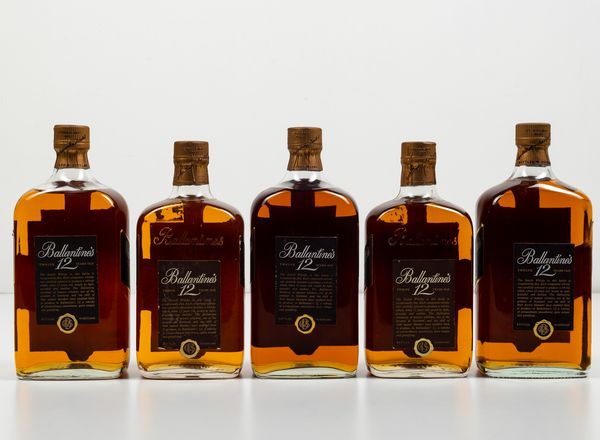 Ballantine's, Very Old Scotch Whiskey 12 years old  - Asta Spirito del tempo  - Associazione Nazionale - Case d'Asta italiane