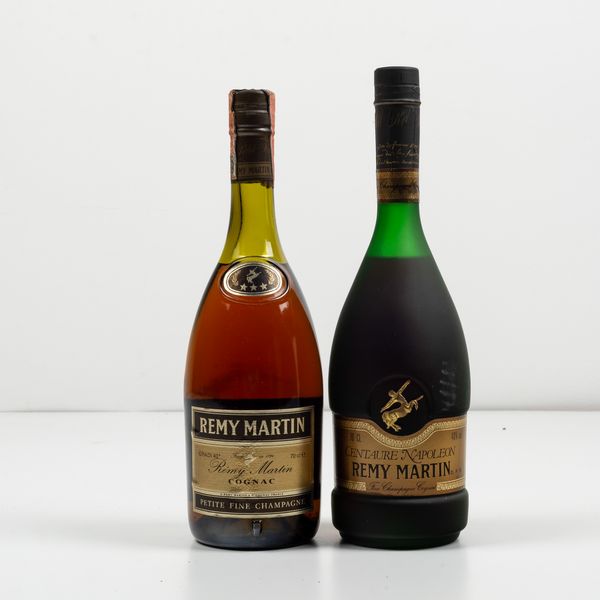 Remy Martin, Petite Fine Champagne Cognac<BR>Remy Martin, Centaure Napoleon Cognac  - Asta Spirito del tempo  - Associazione Nazionale - Case d'Asta italiane