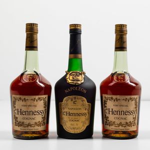 Hennessy, Cognac Very Special<BR>Hennessy, Cognac Napoleon Bors d'Or  - Asta Spirito del tempo  - Associazione Nazionale - Case d'Asta italiane