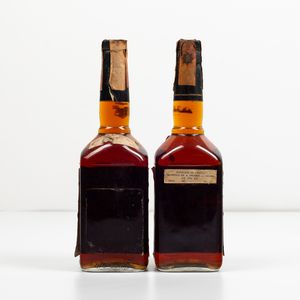 Evan Williams, Straight Bourbon Whiskey 7 years old<BR>Heritage, Kentucky Straight Bourbon Whisky 8 years old  - Asta Spirito del tempo  - Associazione Nazionale - Case d'Asta italiane
