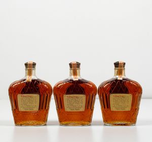 Seagram's, Crown Royal Fine De Luxe Blended Canadian Whisky  - Asta Spirito del tempo  - Associazione Nazionale - Case d'Asta italiane