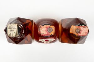 The Antiquary, De Luxe Old Scotch Whisky 12 years old<BR>The Antiquary, Finest Old Scotch Whisky 12 years old<BR>Francis, Rare Scotch Whisky 5 years old  - Asta Spirito del tempo  - Associazione Nazionale - Case d'Asta italiane