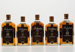 Ballantine's, Very Old Scotch Whiskey 12 years old  - Asta Spirito del tempo  - Associazione Nazionale - Case d'Asta italiane