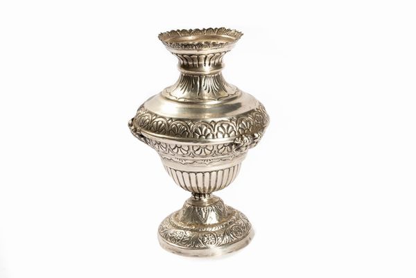 Antico vaso in argento  - Asta Incanti d'Arte - Associazione Nazionale - Case d'Asta italiane