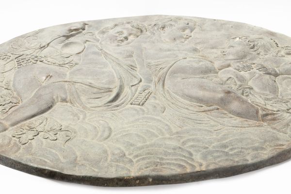 Grande placca ovale in bronzo con scena bacchica, fine secolo XIX - inizi secolo XX  - Asta Incanti d'Arte - Associazione Nazionale - Case d'Asta italiane